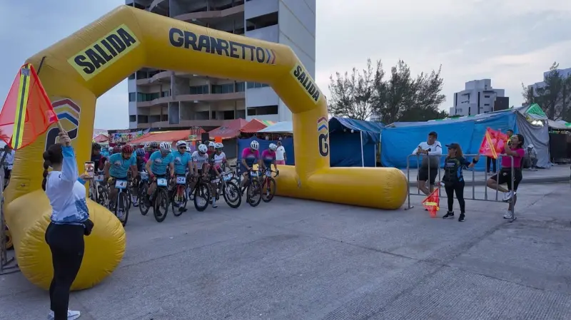 Realizó la Marina con gran éxito la “Vuelta Ciclista” en Veracruz