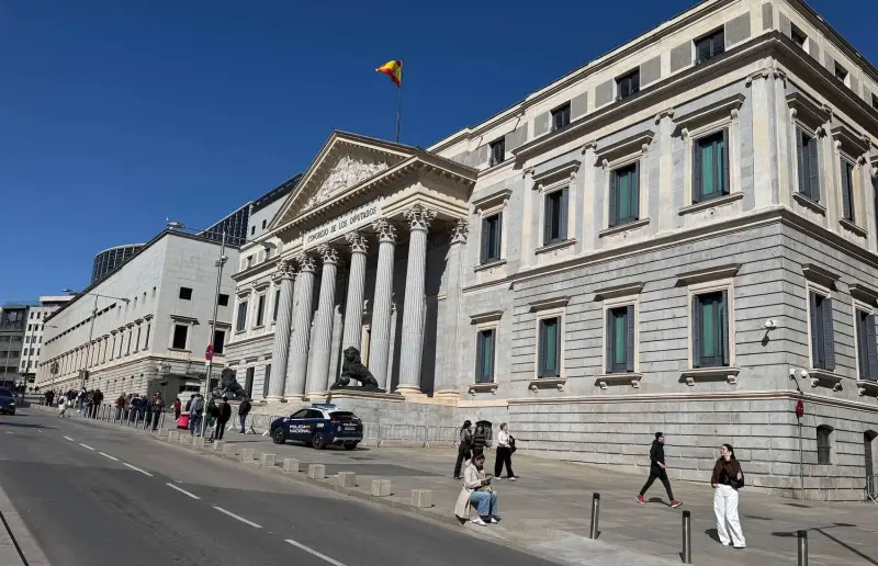 Muchos asuntos han quedado suspensos hasta septiembre