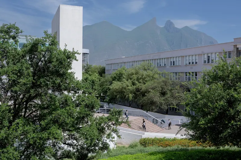 La excelencia del Tec lo coloca entre las mejores universidades del mundo