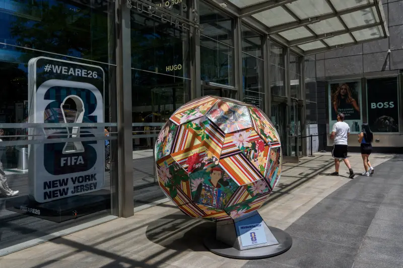 El balón y el muro