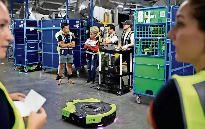 Presenta Amazon ‘roboempleados’ con comando de voz