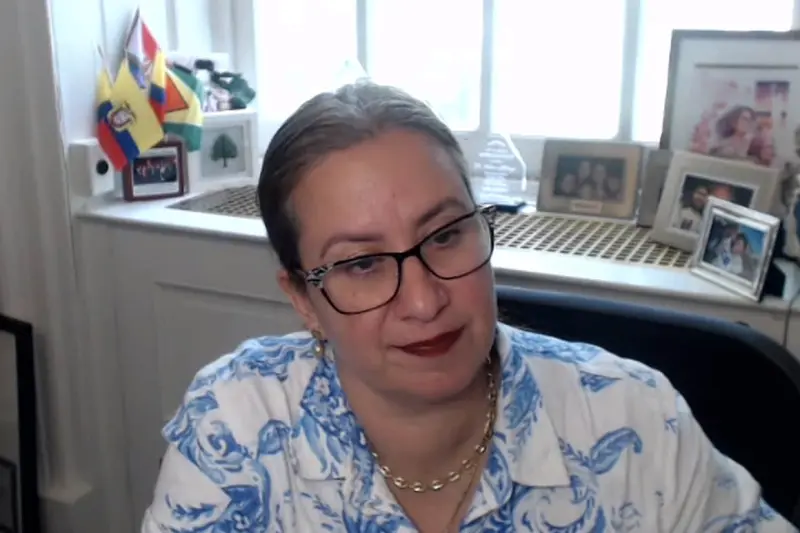 Inspira Helen Arteaga con historia de migración y liderazgo en NY