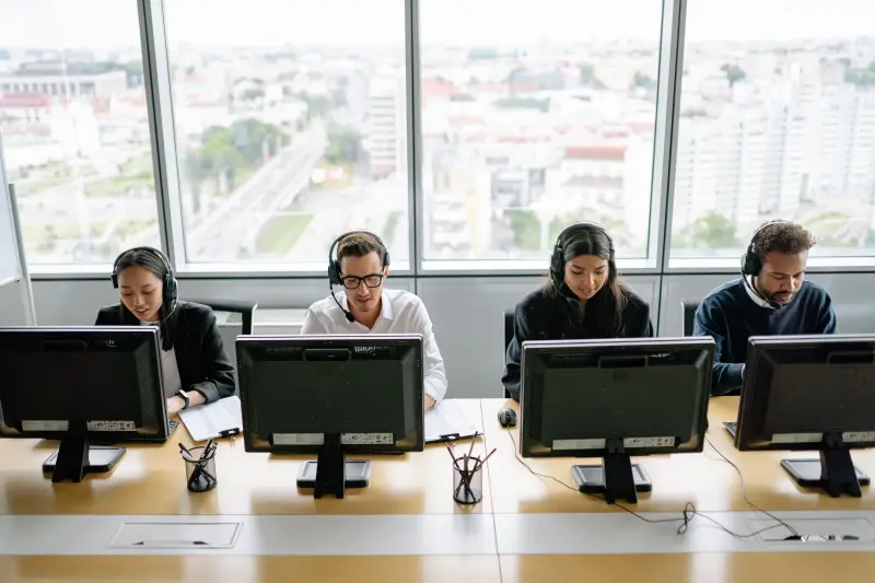 ¿Por qué los mejores empleados renuncian aunque ganen bien? La respuesta está en los datos