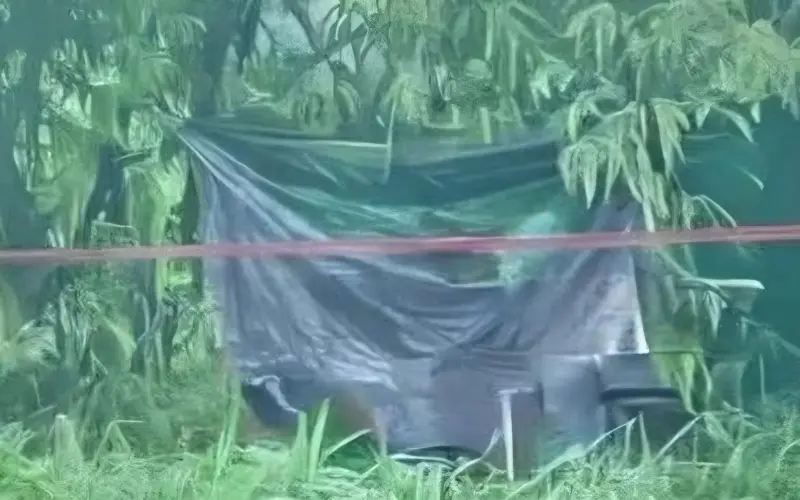 Localizan cuerpo sin vida junto a carretera en Juchitepec