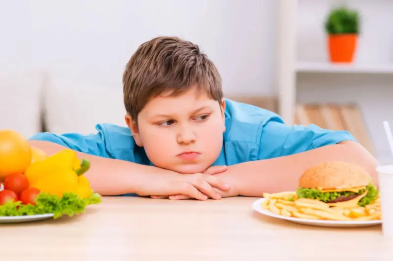 Lo que hay detrás del nuevo plan para frenar la obesidad infantil