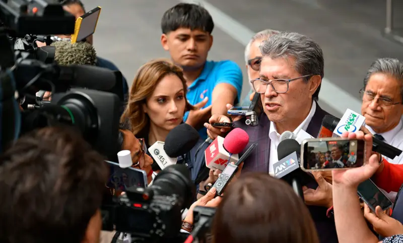 Alista Morena ola de licencias rumbo a elecciones