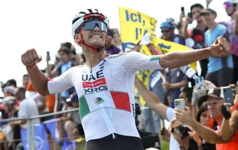 Gana Del Toro la Etapa 7 del Tour Auvergne Rhone-Alpes