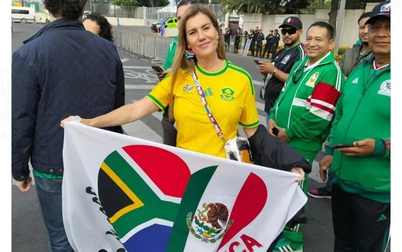 Aficionada sudafricana pronostica derrota ante México
