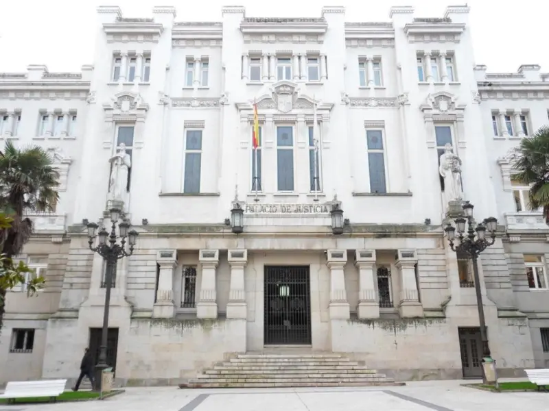La Fiscalía del TSXG cuestiona el cambio de ponente en un caso de derechos fundamentales y avala su revocación