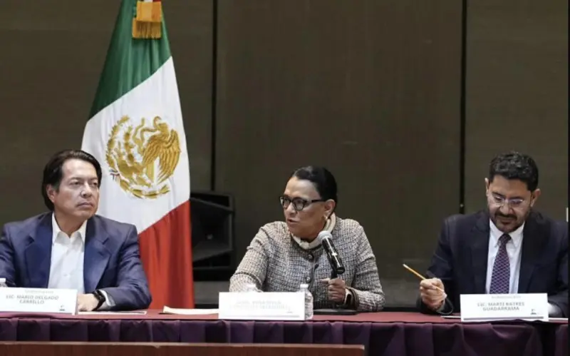 CNTE rechaza propuestas del Gobierno y aplaza decisión sobre plantón a consulta de bases