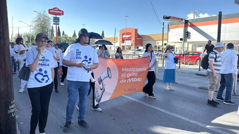 Marchan en Chihuahua en defensa de la vida y la familia