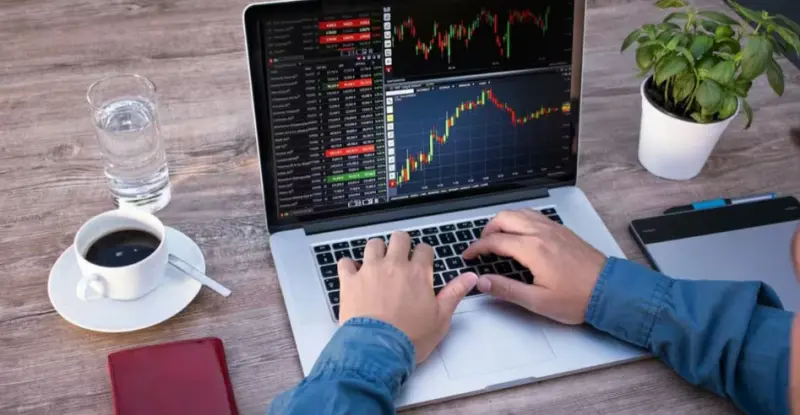 InvestingLines: una puerta confiable para comenzar en el mundo del trading en 2025