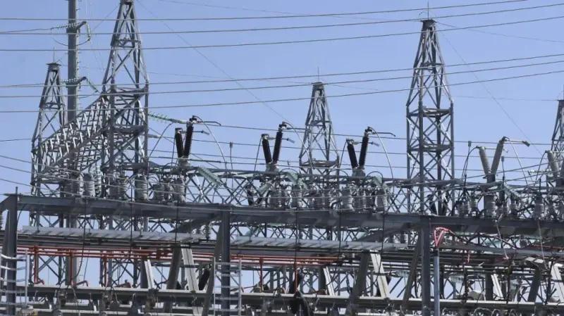 Proyectan inversiones por casi 9 mil millones de pesos para fortalecer el suministro eléctrico en Querétaro