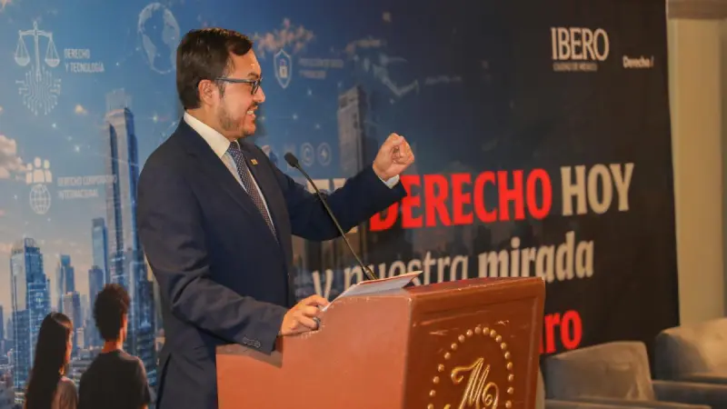 Revolución jurídica: la IBERO lidera la nueva pedagogía legal