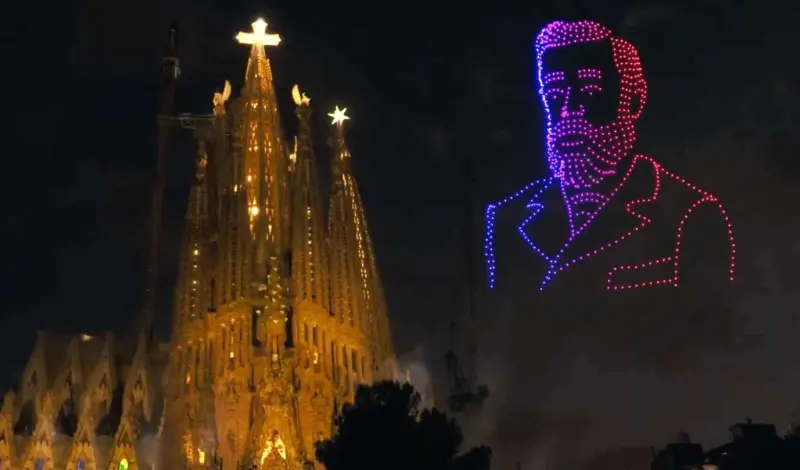 El milagro de la saeta y la luz eterna. De la Barcelona del 92 a la gloria celeste de Gaudí