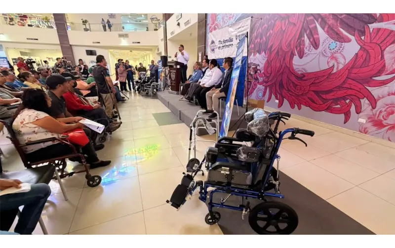 Entrega DIF estatal 150 aparatos a personas con discapacidad