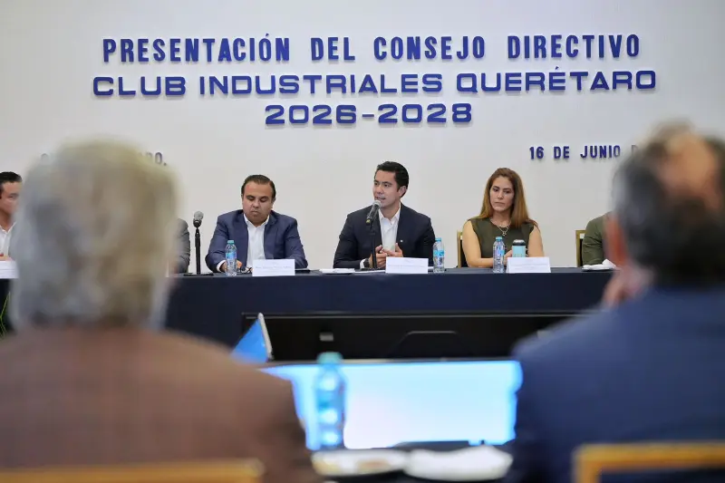 Querétaro, una tierra de oportunidades y líder nacional en competitividad: Felifer Macías
