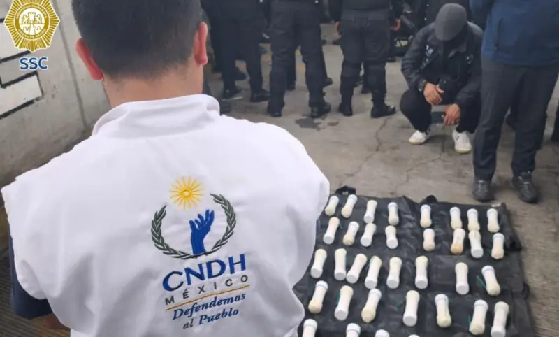 Se deslinda Ayotzinapa por explosivos decomisados en CDMX
