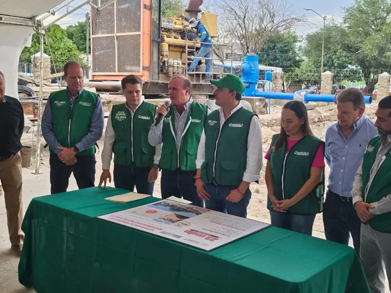 Garantiza Manolo Jiménez abasto de agua en Villas de la Joya en Torreón; operará este fin de semana