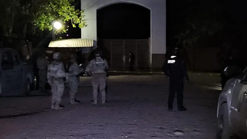 Hallan a 3 hombres asesinados a balazos en Campo Santa Cecilia, en Villa Juárez