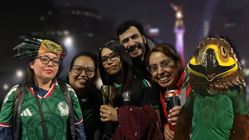 ‘Tenemos todo para llegar a la final’: Así fue el festejo en el Ángel tras el triunfo del Tri sobre Corea