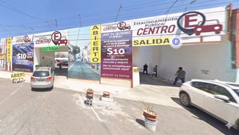 Otra más del notario Luis Ramos: Entrega la Sociedad Manuel Acuña... y crea empresa del estacionamiento que opera en el inmueble
