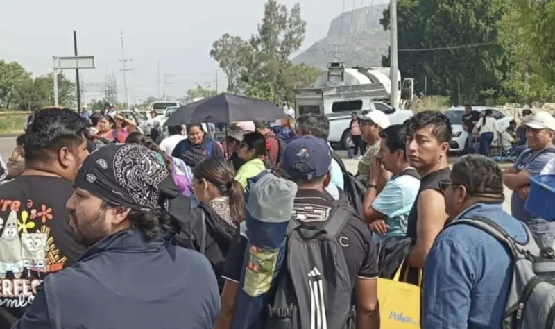 CNTE rompe mesa con Segob tras disparos contra bloqueo en Mitla; maestros toman Reforma