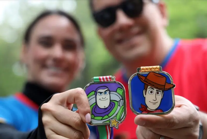 Toy Story 5 calienta motores con una carrera familiar que reunió a miles en Paseo de la Reforma