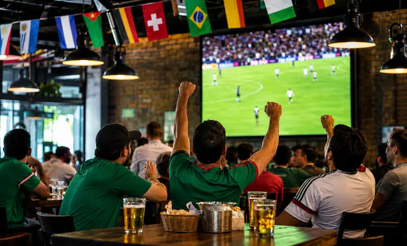 Aclaran que transmisiones del Mundial en restaurantes son libres