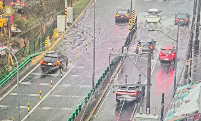 Activa CDMX Alerta Naranja mientras Periférico se hunde