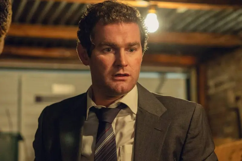 Número 1 de Netflix en 14 países. La miniserie de 3 episodios basada en hechos reales que mezcla true crime con un drama que tuvo consecuencias desastrosas