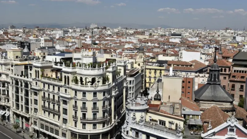 Algo está cambiando en los pisos turísticos: España pierde 40.000 viviendas en un año