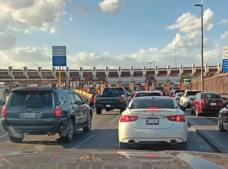 Arranca Caravana Migrante: 402 vehículos regresan a Querétaro desde Estados Unidos