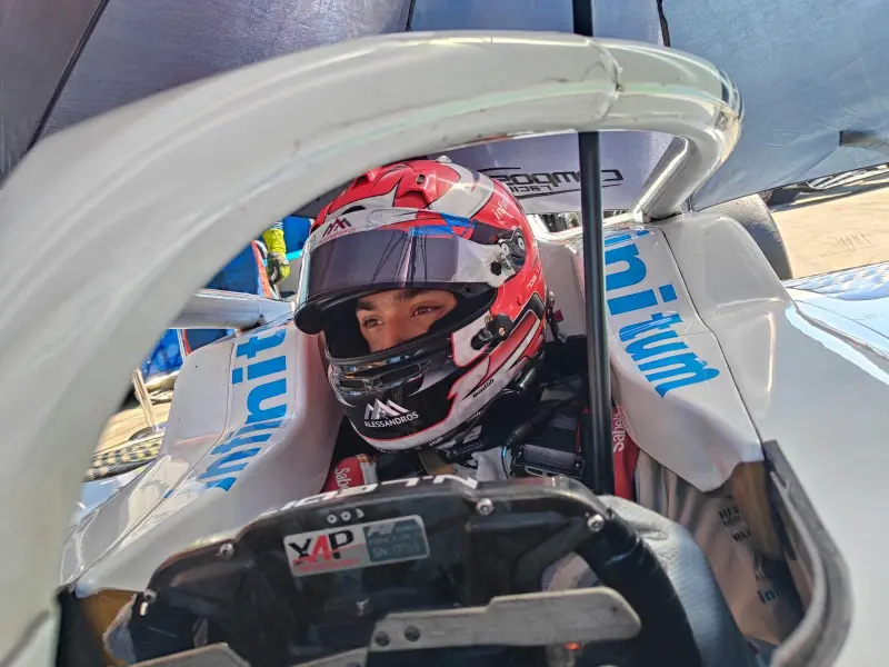 Noel León rescata un octavo lugar en Austria y sigue en la pelea de la Fórmula 2