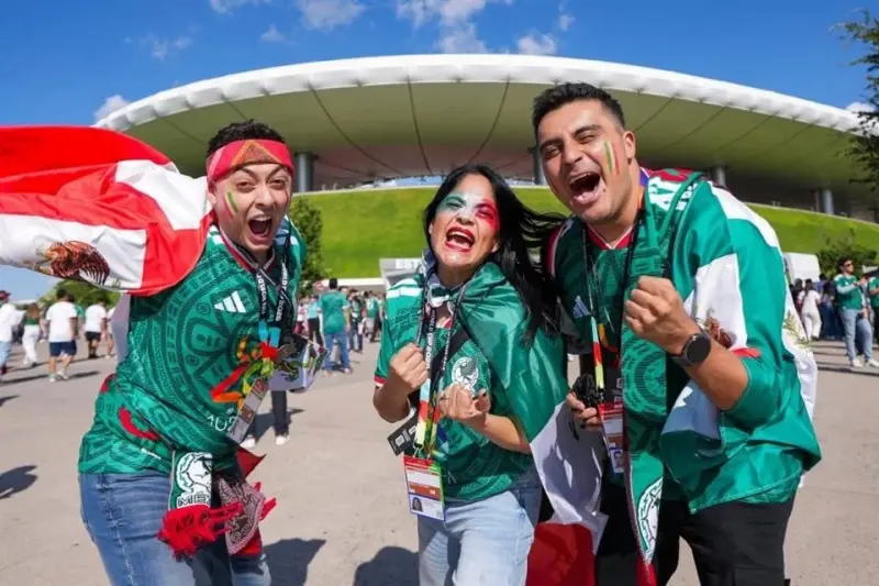 Llega el Tricolor al estadio: el clamor, ¡métanla!