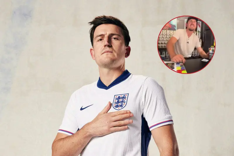 ¡Llévele, llévele! Harry Maguire aparece vendiendo figuritas del Mundial 2026 en Nueva York tras no ser convocado por Inglaterra