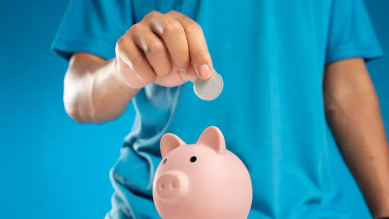 El país que construyó una miniciudad para que sus niños aprendan a pagar impuestos e invertir