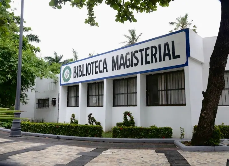 Fortalecen espacios educativos y culturales del puerto