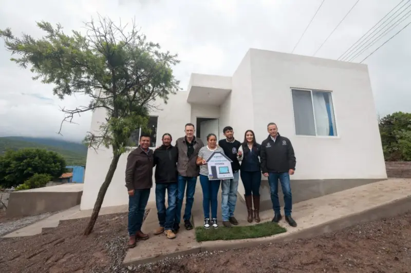 Benefician a familia de El Granjeno en Huimilpan con vivienda accesible