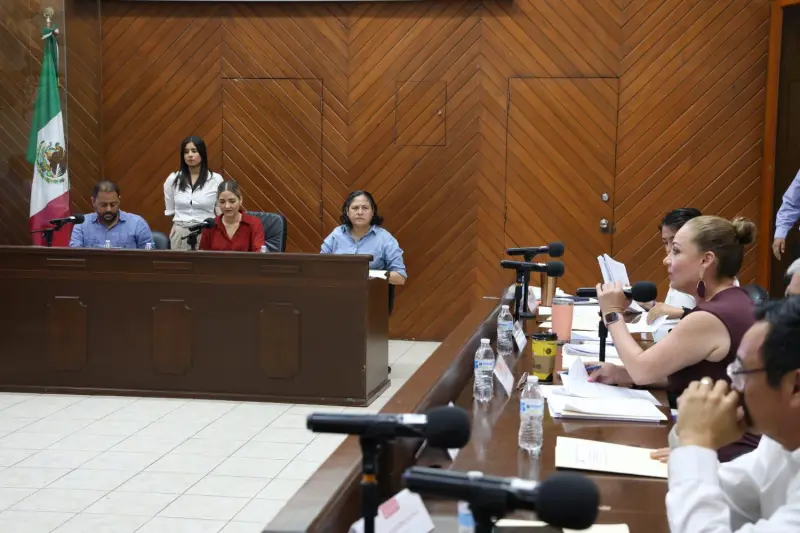 Denuncia Regidora el PRI presuntos casos de trabajadores ‘aviadores’ en el Gobierno de Mazatlán
