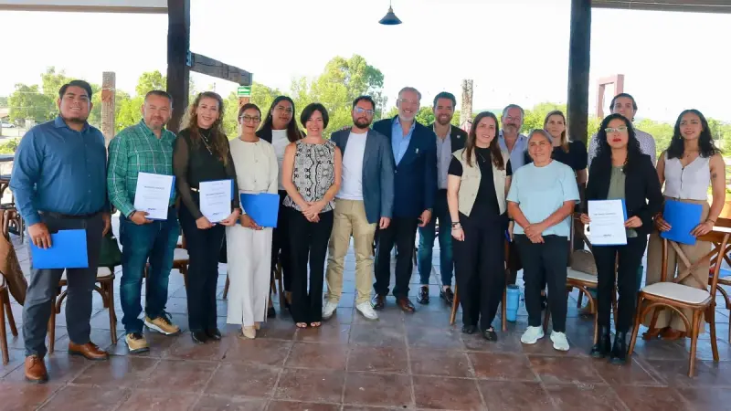 Fortalece Querétaro a productores vitivinícolas