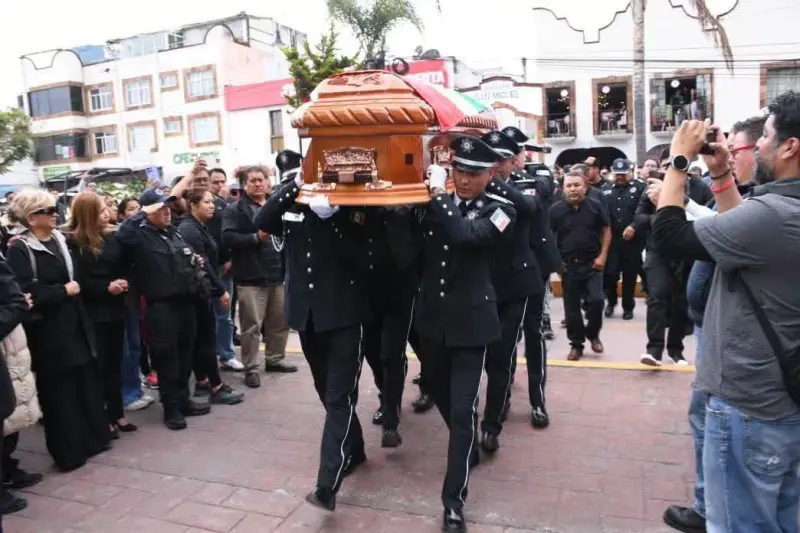 Apoyará San Mateo Atenco a familia de policía caído en asalto