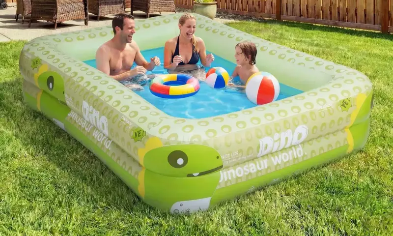 La alberca inflable con 79% de descuento en Mercado Libre que duplica el grosor del PVC estándar para evitar ponchaduras y garantizar mayor durabilidad en tu jardín