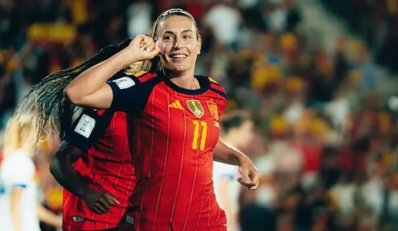 Enfrenta Alexia Putellas decisión clave sobre su futuro deportivo