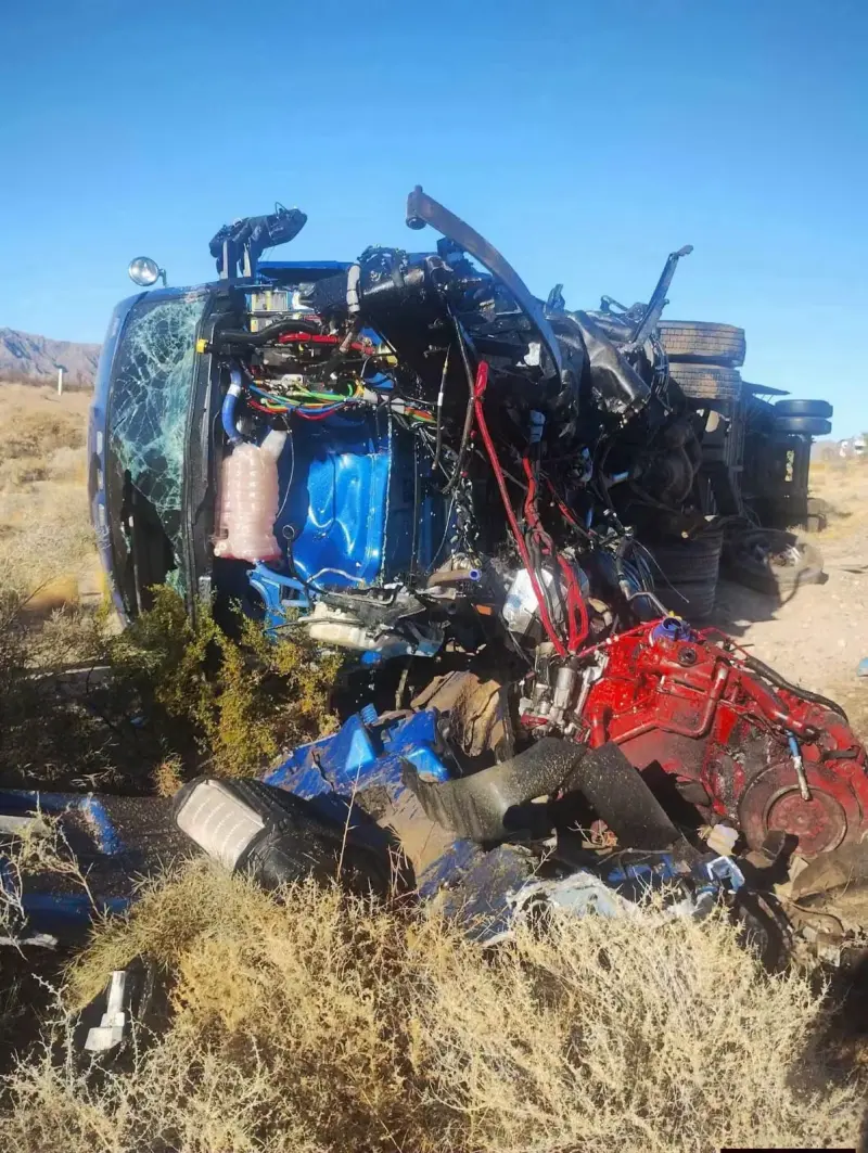 Fuerte accidente en la carretera Sonoyta–San Luis Río Colorado deja un fallecido de manera preliminar