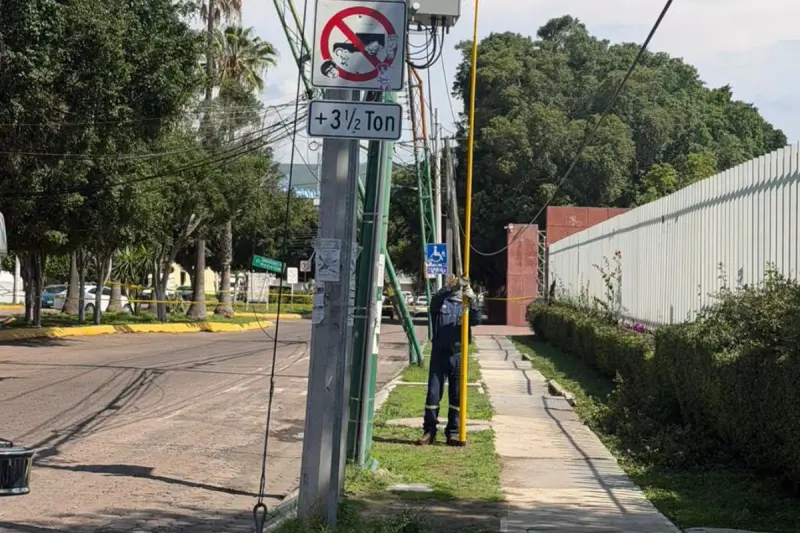 Reportan cortes de energía en comunidades de Querétaro tras lluvias recientes