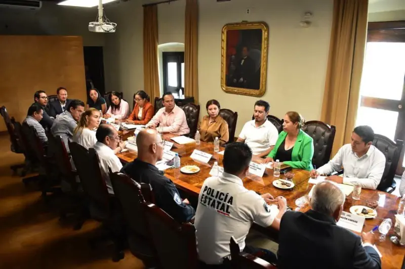 Pactan tregua en Acatlán de Osorio; alcaldesa y Cabildo dialogan