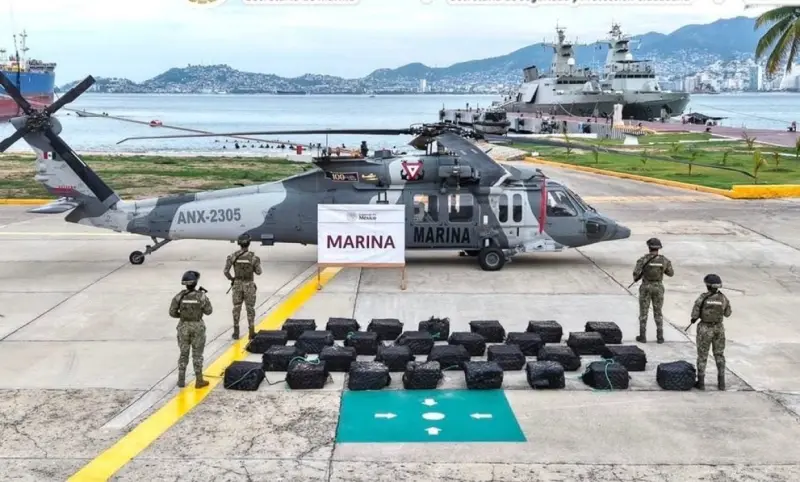 Golpe al narco en Guerrero: Marina asegura 1.3 toneladas de cocaína en costas de Tecpan
