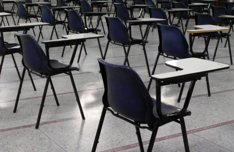 Magistrada revoca proceso contra profesor señalado por adolescentes en Oaxaca; hay denuncias por pederastia, acoso sexual y presuntas omisiones institucionales