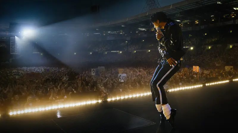 Michael Jackson conquista la taquilla y rompe récords